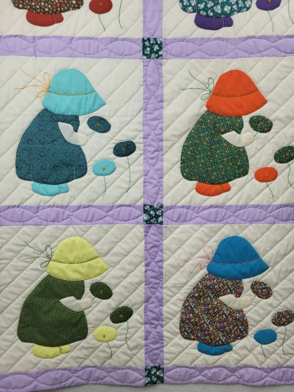 Vintage sun bonnet Sue Quilted wall hang Homemade machine sewn Hanger is loose